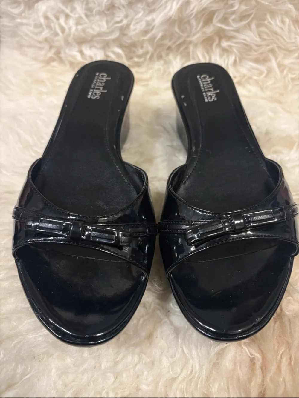 Charles by Charles David Black Patent Platform Slide Sandals 9